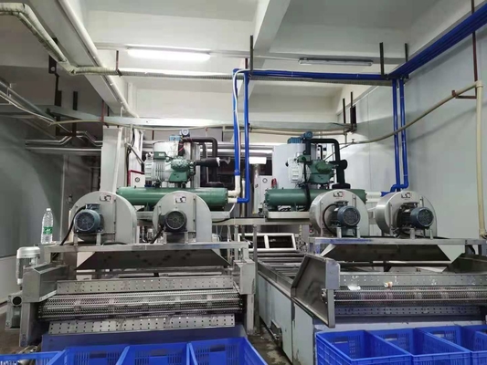 해산물 냉각기를 위한 70 kw 10 톤 눈송이 얼음 생성 장치 기계